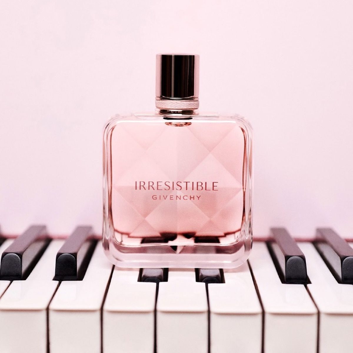 IRRESISTIBLE - GIVENCHY Eau De Parfum